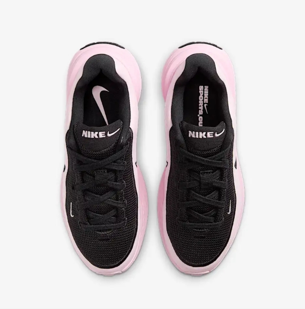 Nike Black and Pink Sneakers - Picture 2 of 3